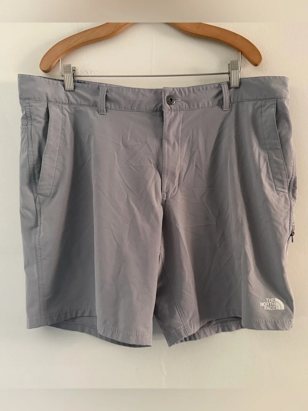 North Face Shorts Rolling Sun Gray Size 40 Hiking Outdoor Performance Packable